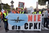Protest przeciwko Kolei Dużych Prędkości w Błaszkach. Blokada drogi krajowej i konsultacji