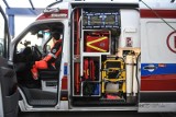 Koronawirus w Poznaniu: 8 ratowników medycznych w kwarantannie. "Pacjenci nie mówią nam całej prawdy i wystawiają nas na zagrożenie"