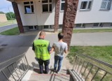 21-latek z Łodzi w Sieradzu chciał zdawać egzamin na prawo jazdy za kolegę, ale wpadł. Obaj usłyszeli zarzuty