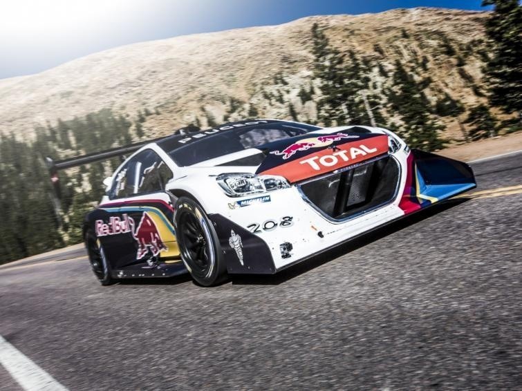 Sebastien Loeb ustanowił nowy rekord w zawodach Pikes Peak...