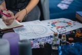 Zobacz, jaki zapach pasuje do twojego znaku zodiaku. Aromaty mają dużą siłę i podkreślają osobowość. Horoskop