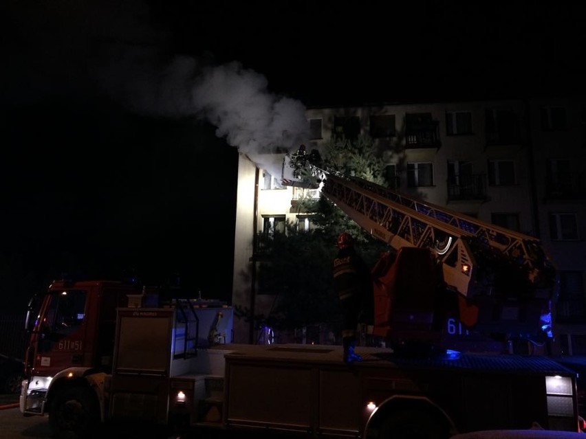 Pożar w Sosnowcu wybuchł w bloku przy ul. Baczyńskiego w...