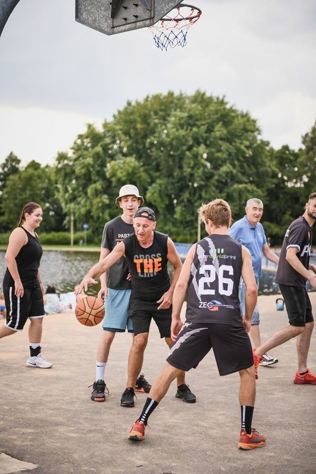 Zebrali na Roksany ponad 2,5 tysiąca złotych. Piknik na Lewitynie ZDJĘCIA