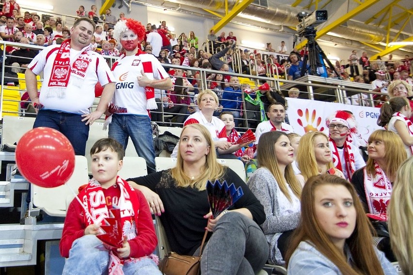 W środę wieczorem w koszalińskiej hali widowiskowo-sportowej...