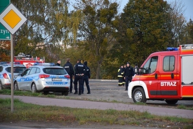 Nastolatek zaginął w środę, 19 października. Strażacy i policjanci szukali go przez dwie doby.