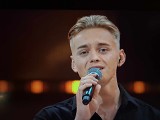 Antoni Zimnal z Sosnowca w kolejnym etapie programu The Voice of Poland. Siedemnastolatek idzie jak burza