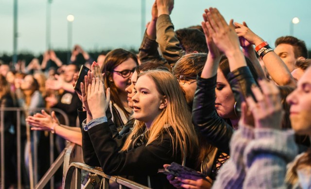 Organizatorzy juwenaliów bydgoskich 2024 podali listę artystów, którzy koncertować będą przez dwa dni na głównej scenie muzycznej. Szczegóły na kolejnych slajdach galerii >>>