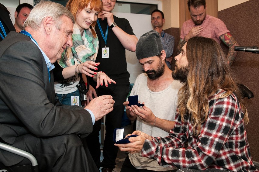 30 Seconds to Mars w Rybniku: Prezydent Fudali spotkał się z zespołem [ZDJĘCIA]