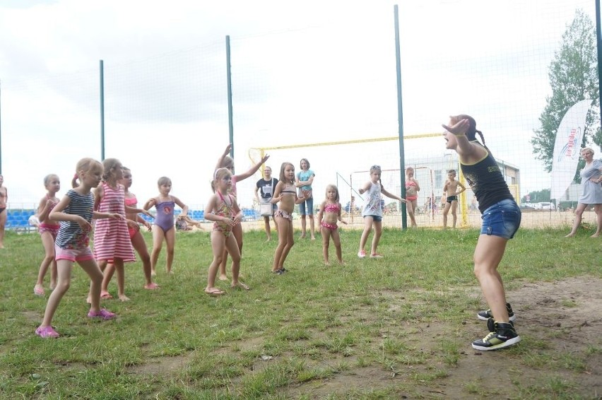 Plaża Dojlidy. Zumba na plaży