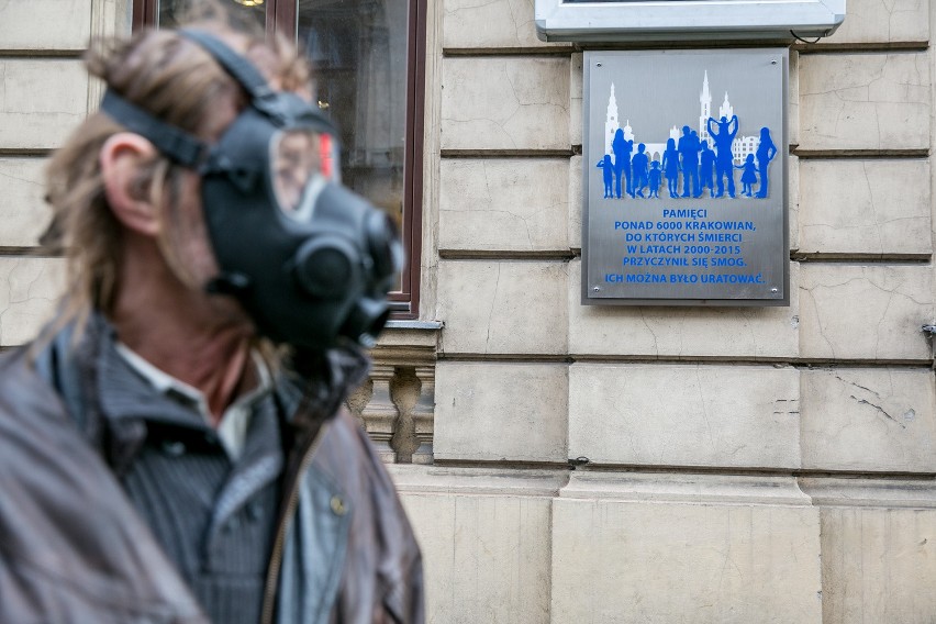 W Krakowie odsłonięty został pomnik ofiar smogu [ZDJĘCIA, WIDEO]