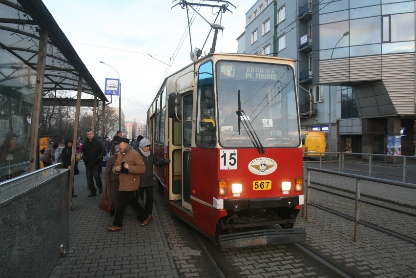 Kontrolerzy pobili pasażerkę w tramwaju w Sosnowcu