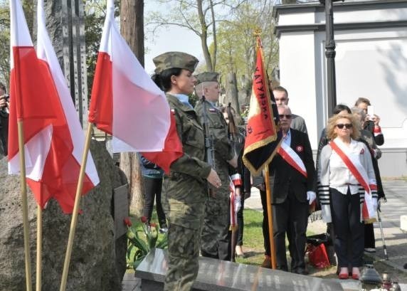 13 kwietnia  główne obchody Dnia zaczną się na cmentarzu przy ulicy Limanowskiego.