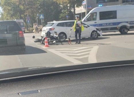 Wypadek pod Sky Tower we Wrocławiu. Ranny został motocyklista