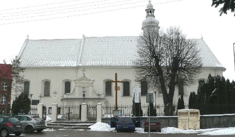 Kościół parafialny Podwyższenia Krzyża Świętego w Kazimierzy...