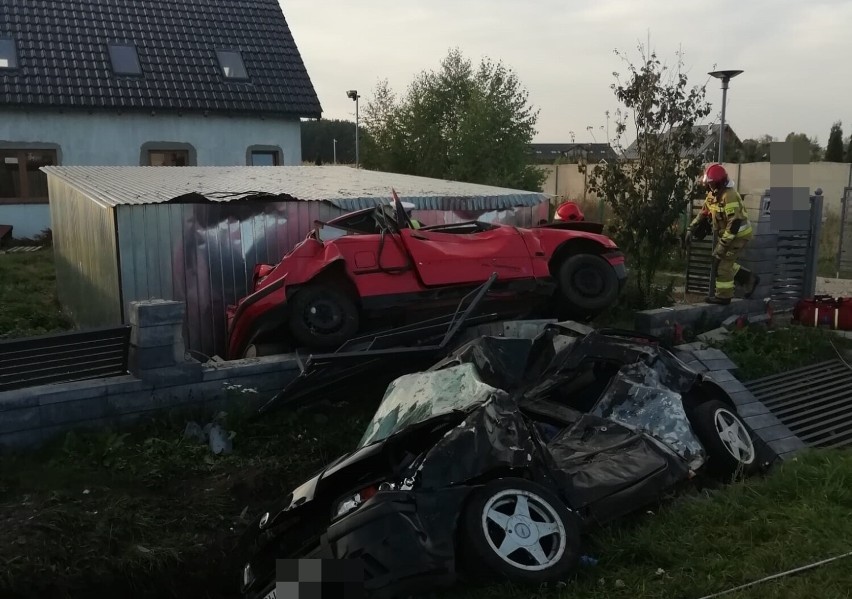 Powiat wągrowiecki: Śmiertelny wypadek samochodu osobowego na niemieckich numerach rejestracyjnych. Nie żyje kierowca