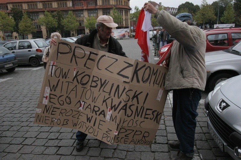 W ramach kampanii wyborczej do Slupska przybyl Aleksander...