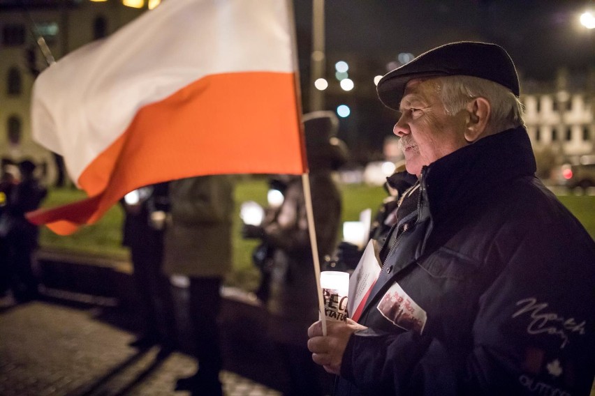 Protest w Bydgoszczy przeciwko zmianom w sądach.