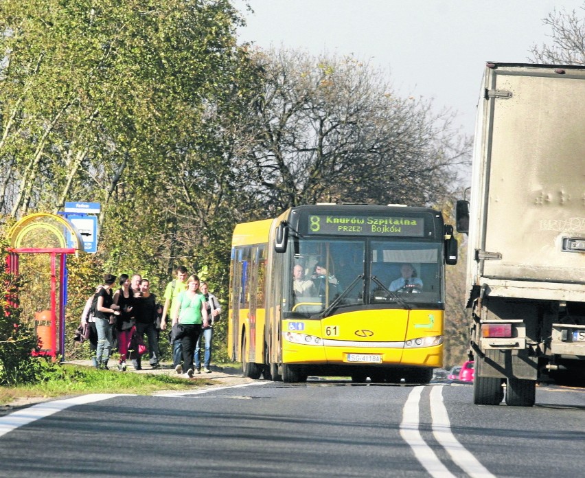 Niebezpieczna droga w Bojkowie. Mieszkańcy w niebezpieczeństwie