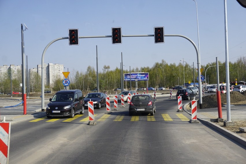 Trwa ostatni etap przebudowy ronda Żegrze w Poznaniu. Prace...