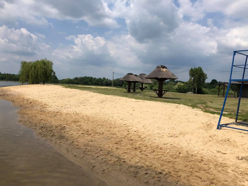 Kąpielisko w Radzanowie otwarte już 26 czerwca. Wygląda wspaniale ZDJĘCIA 