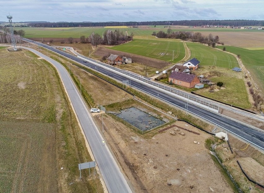 Tak kilometr po kilometrze wygląda obwodnica Praszki - od...