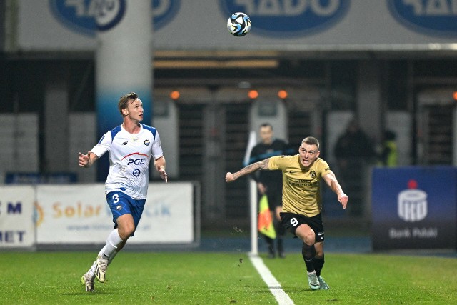 Stal - Puszcza LIVE! Gol dla gości. Trafił były piłkarz gospodarzy