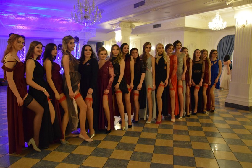 Studniówka 2019 Bal LO Mońki w Dworze Czarneckiego [ZDJĘCIA, WIDEO]