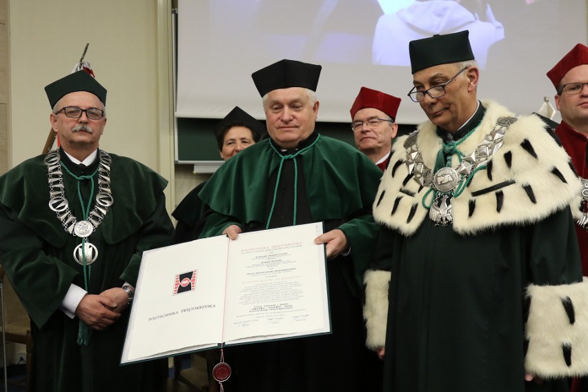 Politechnika Świętokrzyska przyznała tytuł doktora honoris causa wybitnemu naukowcowi profesorowi Kazimierzowi Furtakowi 