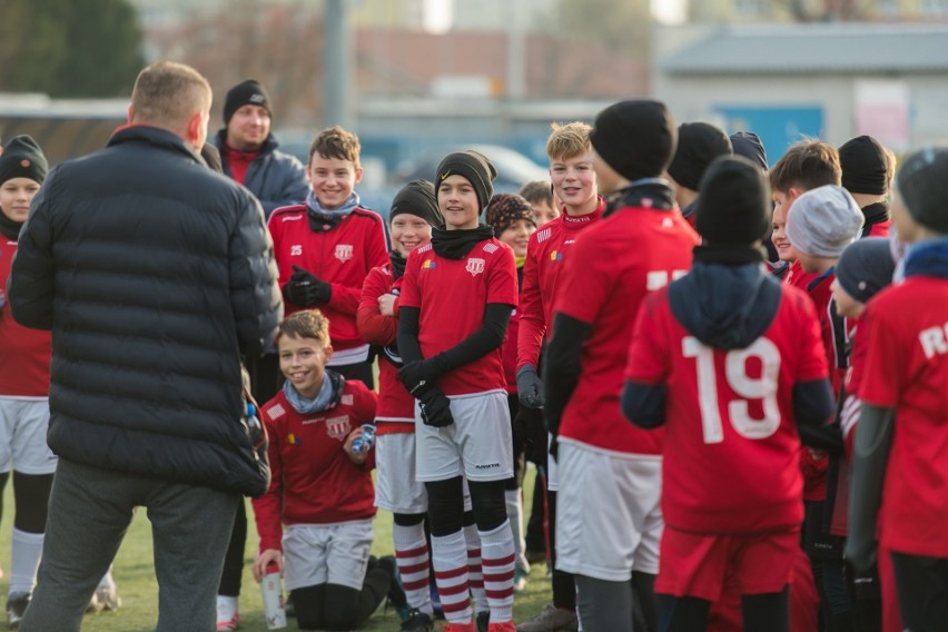 Mikołajki na sportowo - piłkarski turniej Polonii Bydgoszcz [zdjęcia]