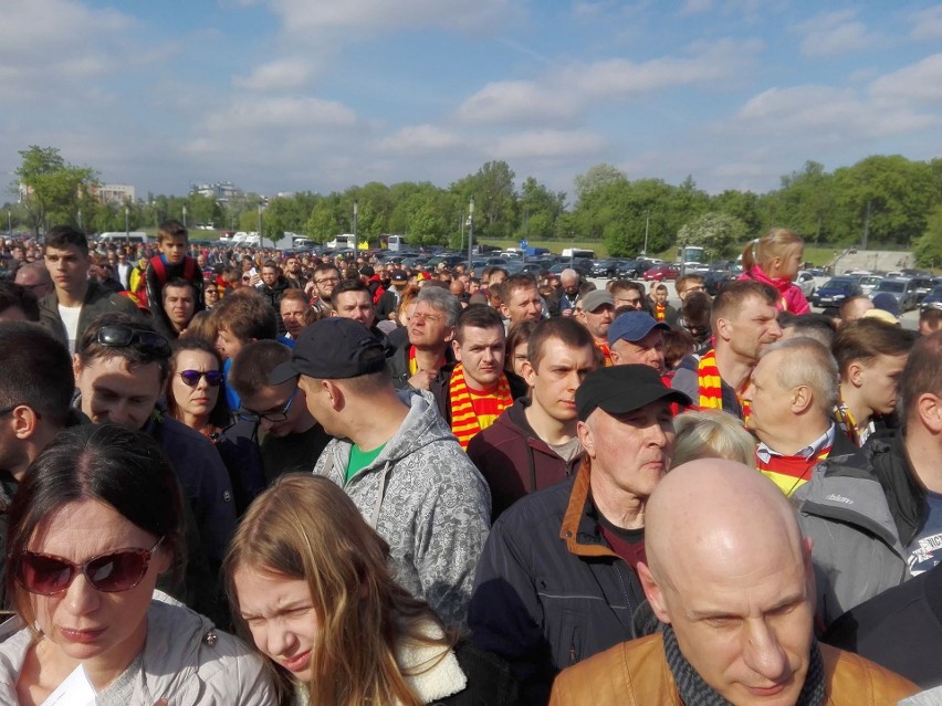 Kibice Jagiellonii nie mogą wejść na Stadion Narodowy na...