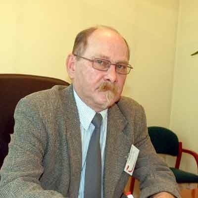 Grzegorz Gabryelski. Ma 56 lat. Mieszka w Goraju pod Przytoczną. Starostą jest od jesieni 2006 r. W latach 1999-2006 był wicestarostą.