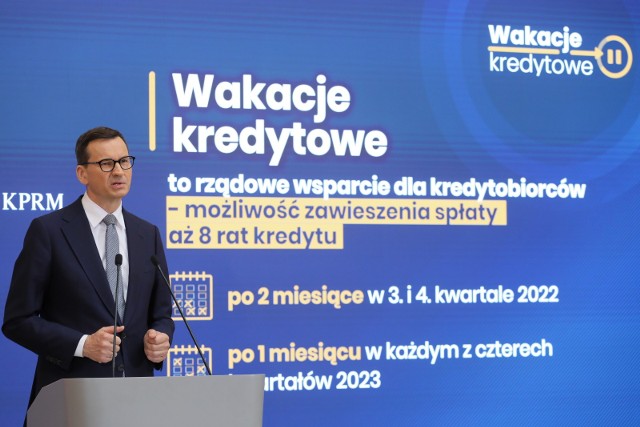 Premier Morawiecki przypomniał, że mechanizm wakacji kredytowych zaproponował pod koniec kwietnia tego roku