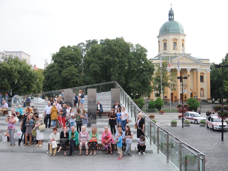 Muzyczne Fontanny - koncert Rage Path