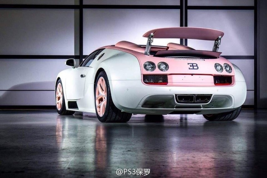 Bugatti Veyron Grand Sport Vitesse Cristal Edition / Fot....