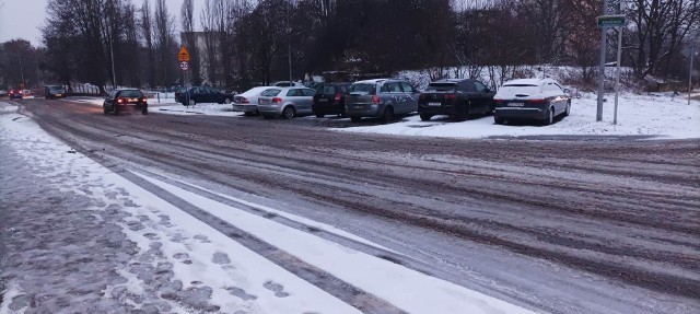 Śnieg w Szczecinie ma prószyć do południa. Później zapowiadane są rozpogodzenia