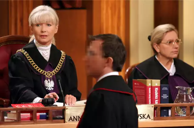 Znany z serialu TVN "Sędzia Anna Maria Wesołowska" mecenas sam stanie przed sądem