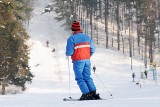 Na Górce Tatrzańskiej w Zielonej Górze to była zima! Był śnieg, działał wyciąg. Ludzie oddawali się zimowemu szaleństwu