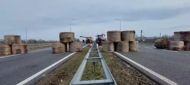 Burmistrz Myśliborza odmówił zgody na zgromadzenie, które rolnicy chcieli kontynuować do 30 czerwca na drodze ekspresowej S3 (węzeł Myślibórz)