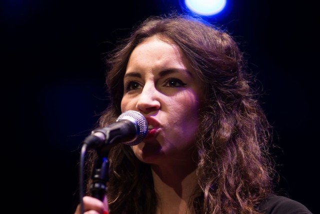 Renata Tuszyńska śpiewała w konkursie VI Festiwalu Piosenki Literackiej im. Łucji Prus w Białymstoku. Wygrała 1000 zł.