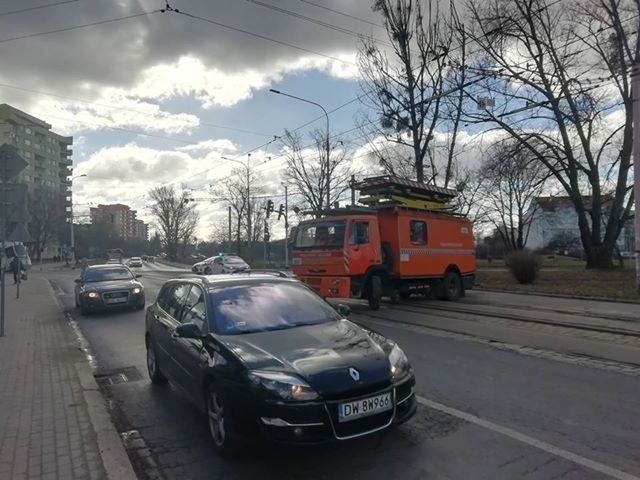 Awaria na Hubskiej. Nie jeżdżą tramwaje. Są objazdy