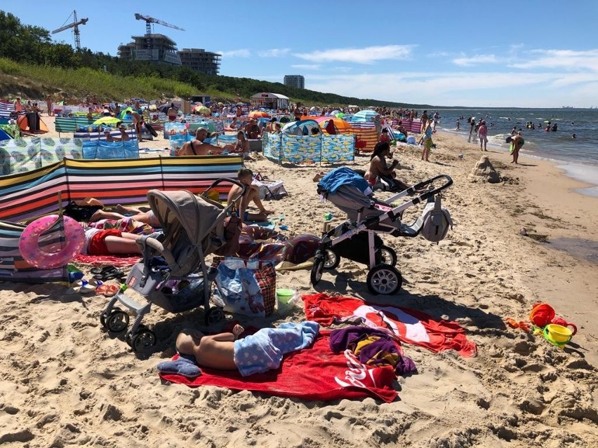 Jak wygląda plaża w Międzyzdrojach w trakcie epidemii?