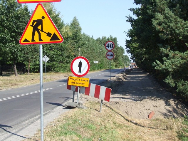 Budowa trasy rowerowej w Pysznicy, która jest częścią polskiego szlaku Green Velo, biegnącego przez wschodnią Polskę.
