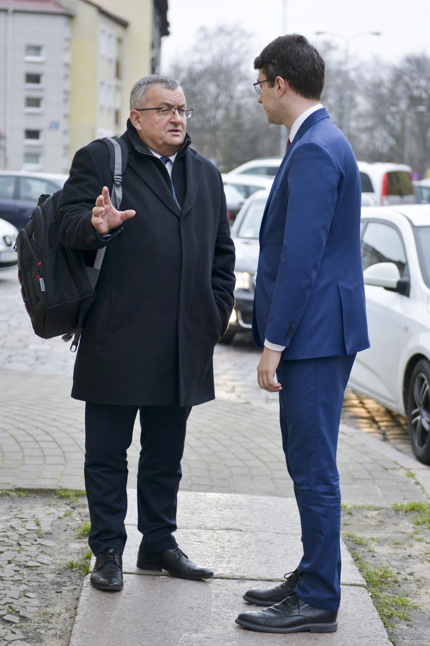 Minister Infrastruktury Andrzej Adamczyk w Słupsku zapowiada...