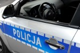 Kierowca toyoty uciekał przez policją ulicami Krosna, ignorując czerwone swiatła na skrzyżowaniu. Był pijany