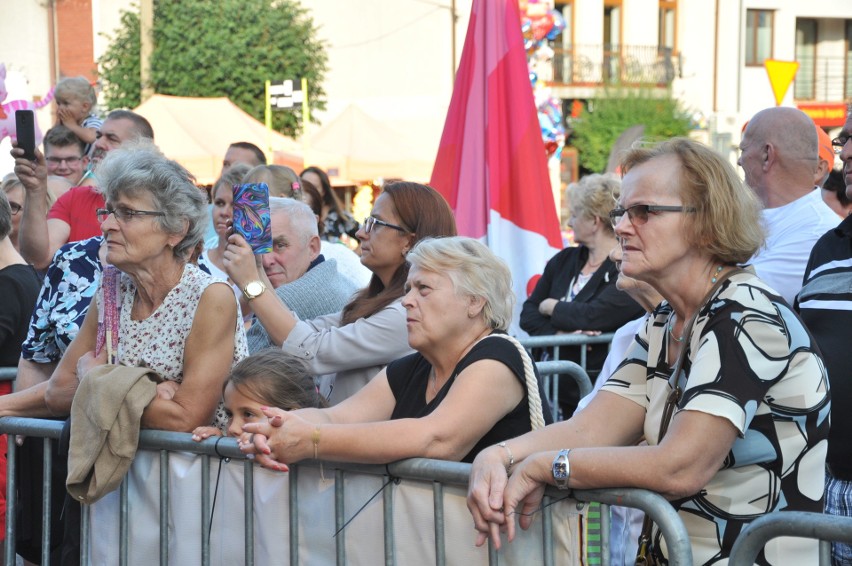 Dni Różana 2019. Sobota 27.07.2019 pełna atrakcji. Gwiazdą wieczoru był Danzel. [ZDJĘCIA]