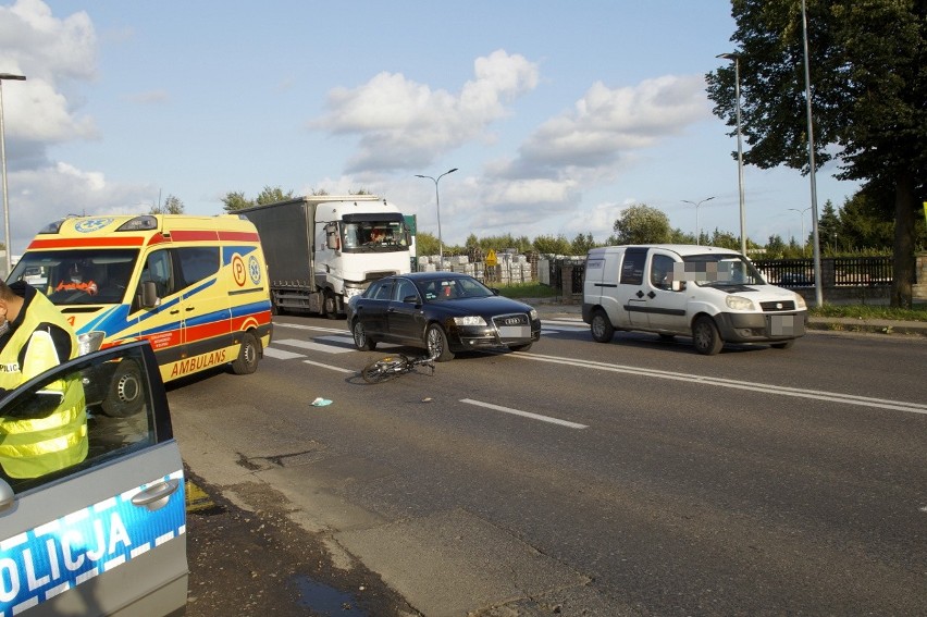 Wypadek na ul. Szczecińskiej w Słupsku. Mężczyzna w szpitalu [ZDJĘCIA]