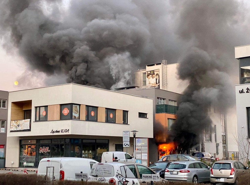 Niedzielny duży pożar restauracji na Krzykach