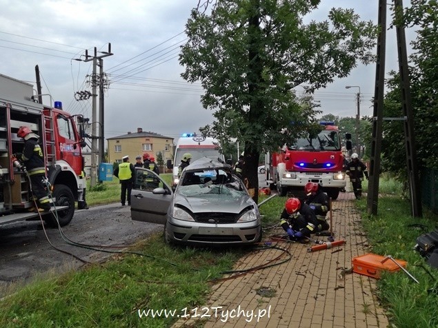 Wypadek w Tychach na u. Mysłowickiej. 19-latka w ciężkim...