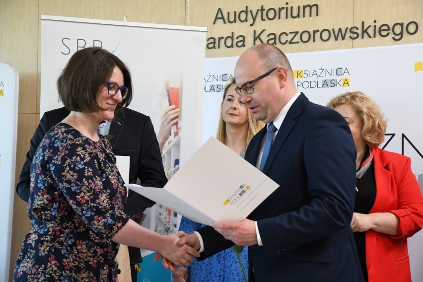 Uroczyste obchody Dnia Bibliotekarza i Bibliotek w Książnicy Podlaskiej 