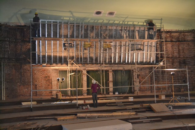 Trwa remont sali widowiskowej Wodzisławskiego Centrum Kultury